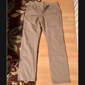 Kühl Khaki Pants Size 10 NWOT